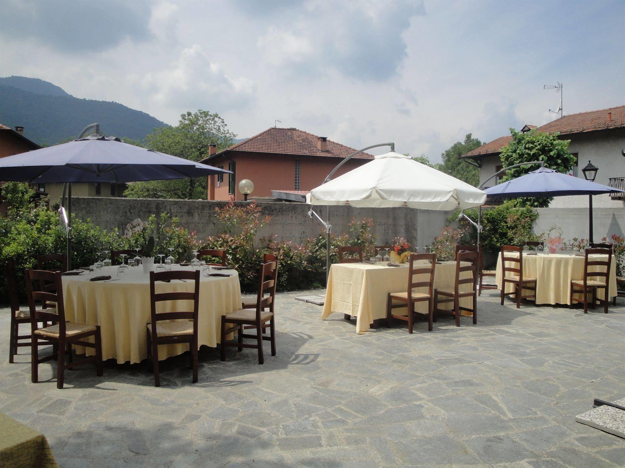 Locanda Del Brinsc Brinzio Exteriör bild